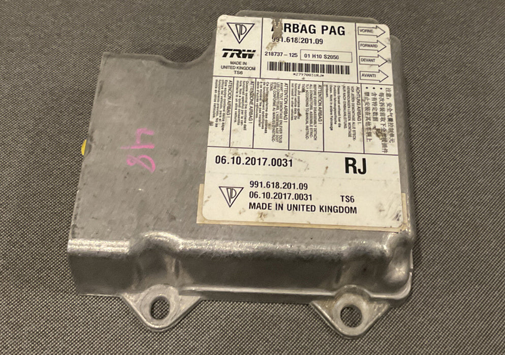 2018 PORCHE BOXTER CENTER MODULE 991.618.201.09 99161820109 OEM~CLEAN NO CODES~