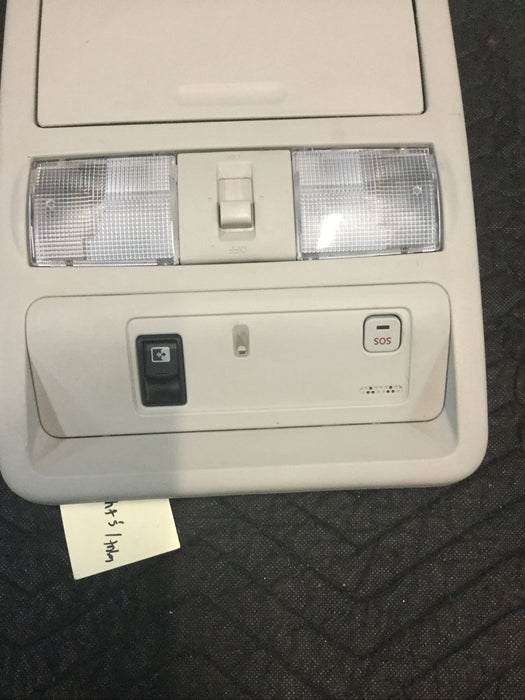 2016 NISSAN TITAN OVERHEAD CONSOLE TRIM DOME ROOF LIGHT OEM