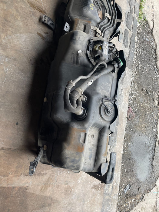 2017-2021 FORD F250 DIESEL FUEL TANK COMPLETE OEM 45K MILES