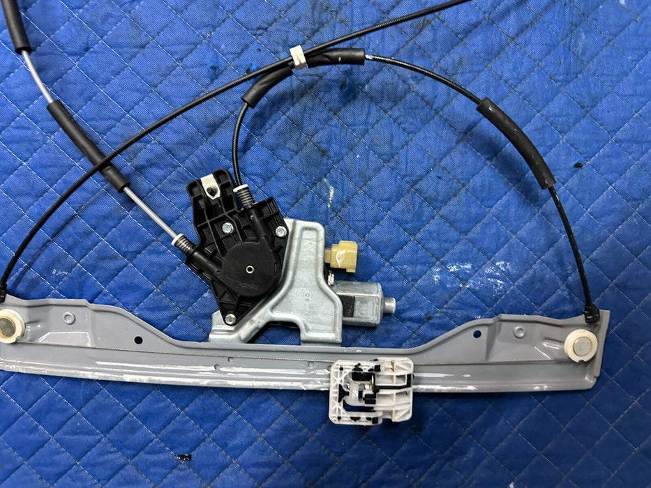 2020-2022 FORD F250 F350 CREW CAB FRONT LEFT DOOR WINDOW MOTOR REGULATOR OEM