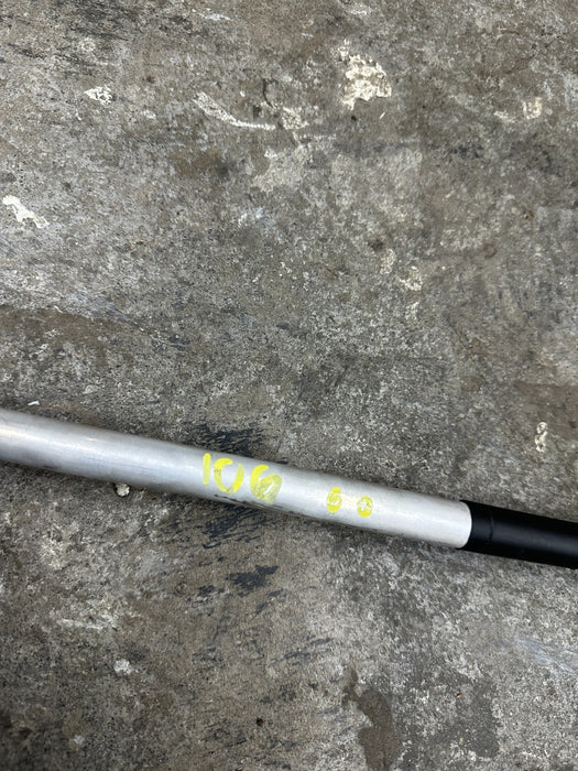 2014 AUDI R8 5.2L V10 CENTER AC A/C AIR CONDITIONING LINE HOSE 420 260 702 D