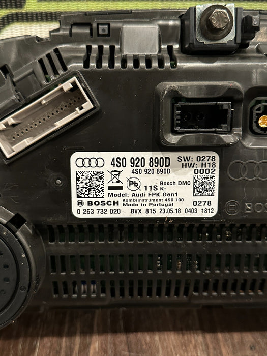 2017 2018 AUDI R8 PLUS INSTRUMENT GAUGE CLUSTER SPEEDOMETER OEM 20K MILES