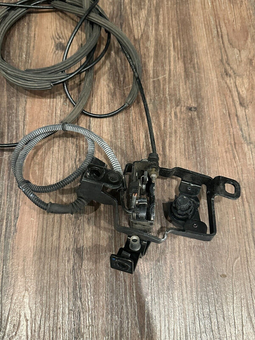 2021 AUDI R8 FRONT HOOD LOCK LATCH BONNET ASSEMBLY OEM