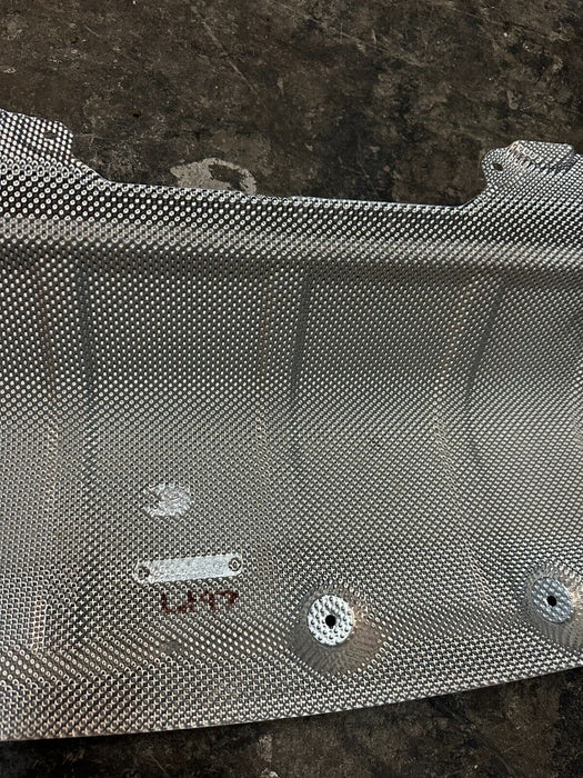 2020 BMW M4 F82 HEAT INSULATION OEM 51-48-7-241-777 8056140 51487241777