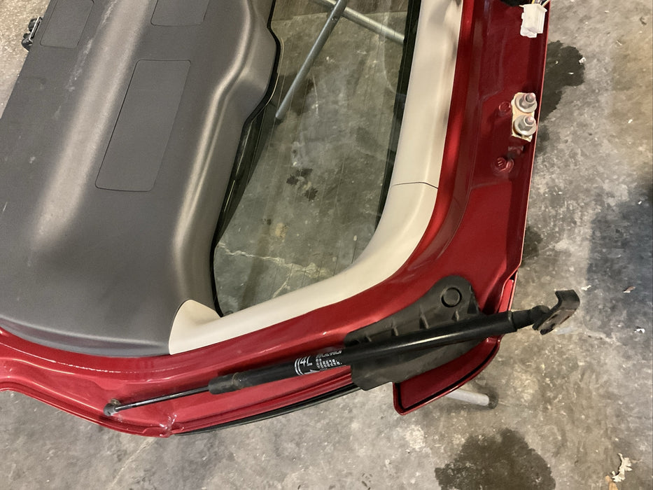 2014 TOYOTA PRIUS V REAR LIFTGATE TAILGATE FULL ASSEMBLY OEM~MINOR SCRATCHES~