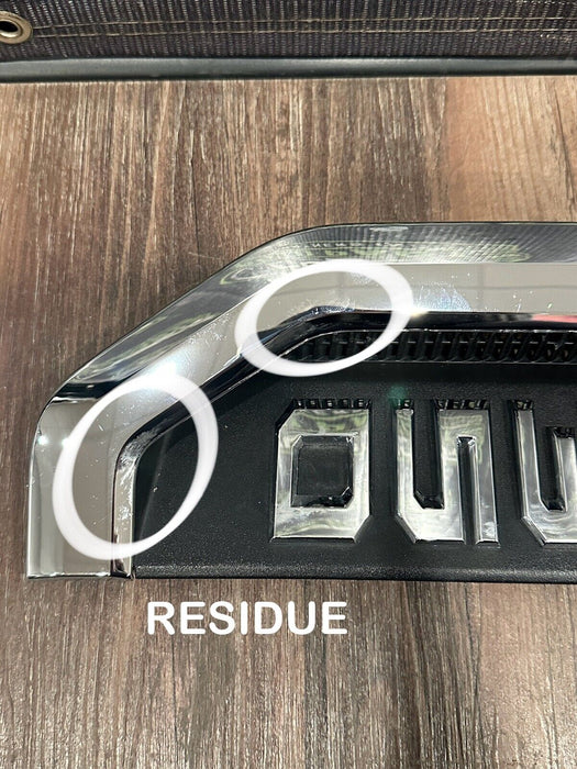 2017-2019 FORD F350 PLATINUM DRIVER LEFT CHROME FENDER EMBLEM OEM *RESIDUE