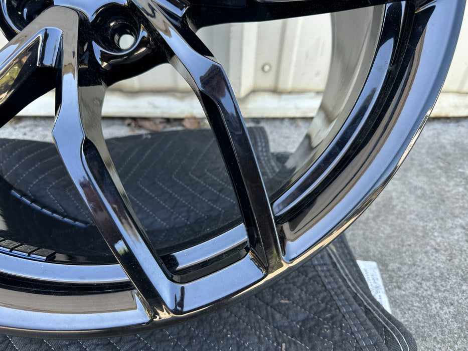 2015 LAMBORGHINI HURACAN OEM GENUINE FACTORY FRONT WHEEL RIM 20X8.5 4T0601017P