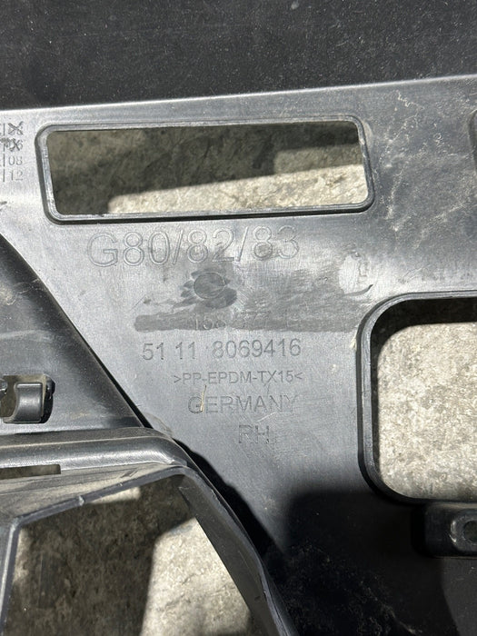 2024 BMW G80 G82 M3 M4 FRONT BUMPER RIGHT RETAINER BRACKET OEM 51118069416 *DENT