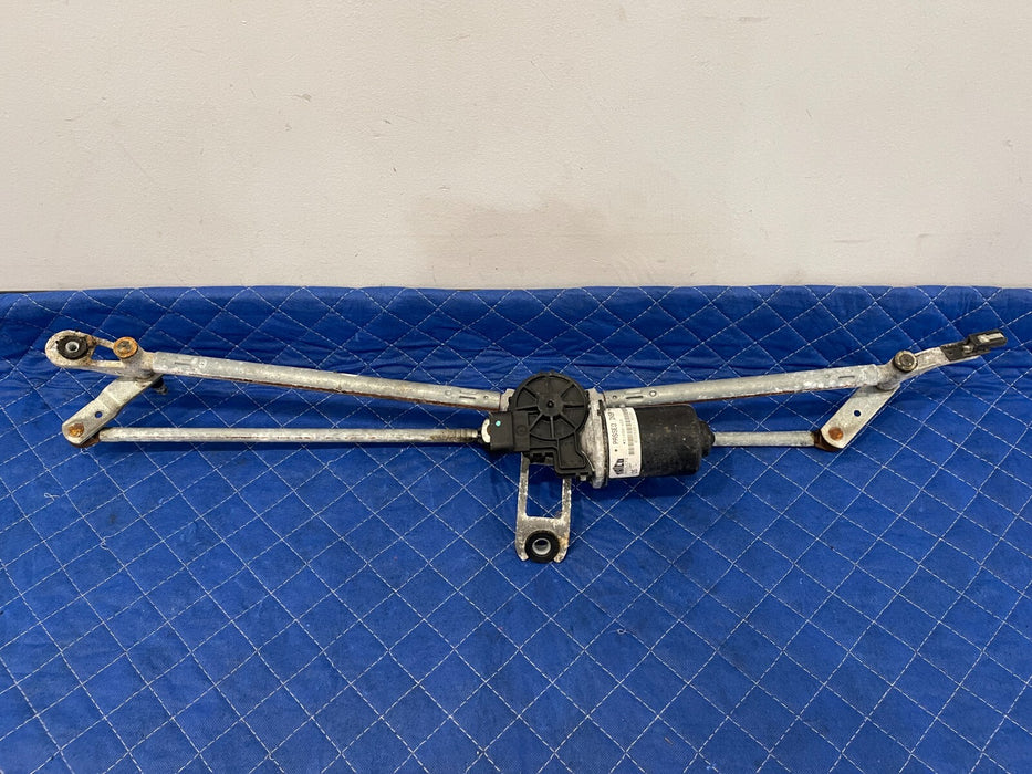 2012 DODGE RAM 3500 MEGA CAB FRONT WINDSHIELD WIPER MOTOR W LINKAGE ASSEMBLY OEM