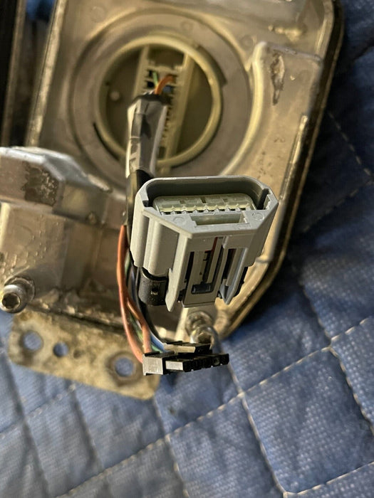 2017 2019 2019 FORD F250 F350 F450 LEFT RIGHT TAIL LIGHT BLIND SPOT BRACKETS