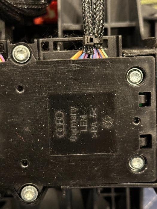 2014 AUDI R8 V10 AUTOMATIC TRANSMISSION GEAR SHIFTER ASSEMBLY OEM 420 713 041 E