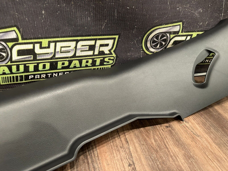 2017-2019 FORD F250 F350 PLATINUM PASSENGER RIGHT C PILLAR TRIM OEM