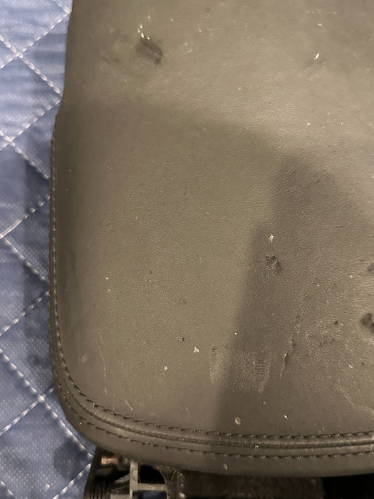 2014 AUDI R8 CENTER CONSOLE LEATHER STORAGE COMPARTMENT OEM 420 863 075 B ~FLAW~