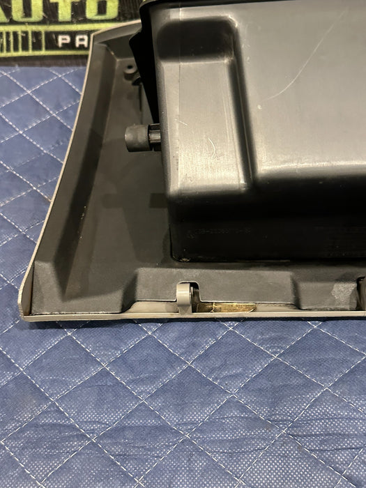 2020 2021 2022 FORD F250 F350 F450 XLT GLOVE BOX COMPARTMENT OEM