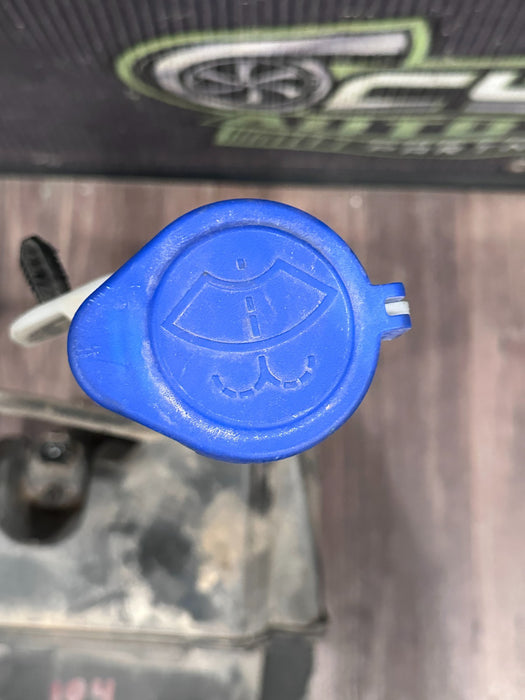 2017 2024 FORD F250 F350 WINDSHIELD WASHER RESEVOIR TANK W/LINE HC3B-17B613-AH