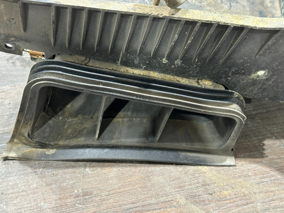 2017-2019 FORD F250 F350 F450 RIGHT BATTERY TRAY W DUCT OEM