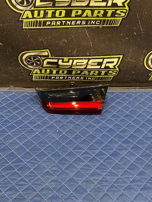 2024 BMW M3 M4 G80 G82 REAR RIGHT INNER TAIL LIGHT OEM *COSMETIC FLAW #5*