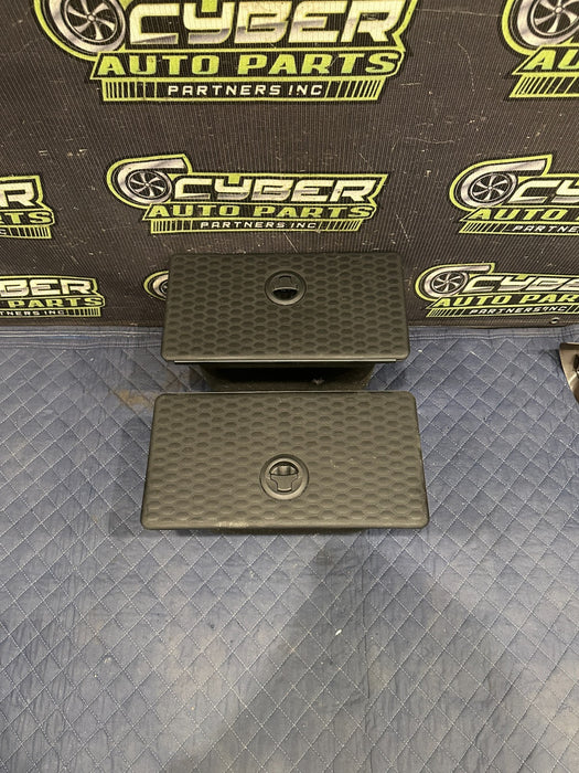 2024 DODGE RAM 3500 LARAMIE REAR STORAGE COMAPRTMENT BOX W LID OEM 1MG92TRMAA