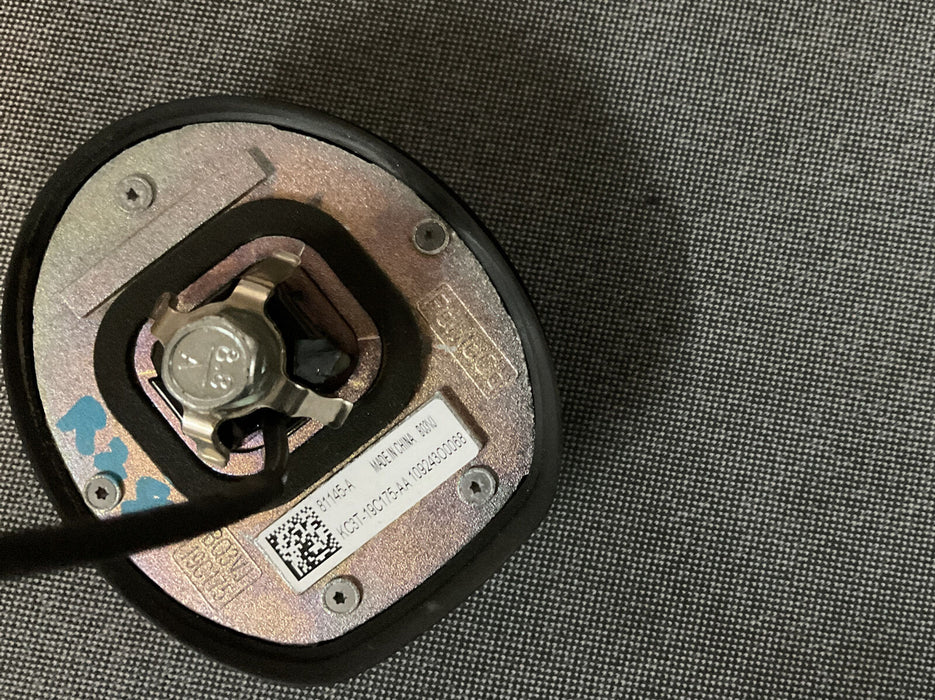 2017 2018 2019 FORD F250 F350 F450 ROOF SHARK FIN W/ ANTENNA OEM