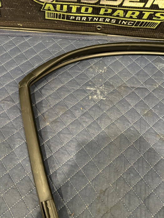 2019 FORD F150 3.5L RAPTOR REAR RIGHT DOOR WEATHERSTRIP OEM FL34-1625766