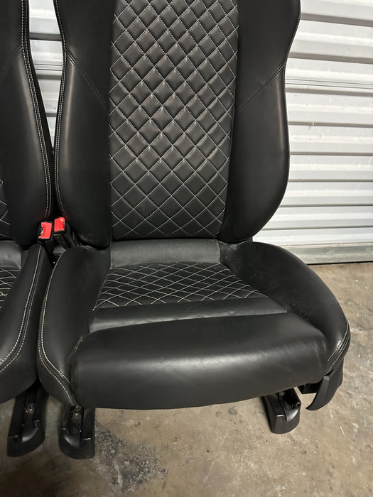 2017 2018 AUDI R8 PLUS SYPDER OEM GENUINE DIAMOND STITCHED SPORT SEATS