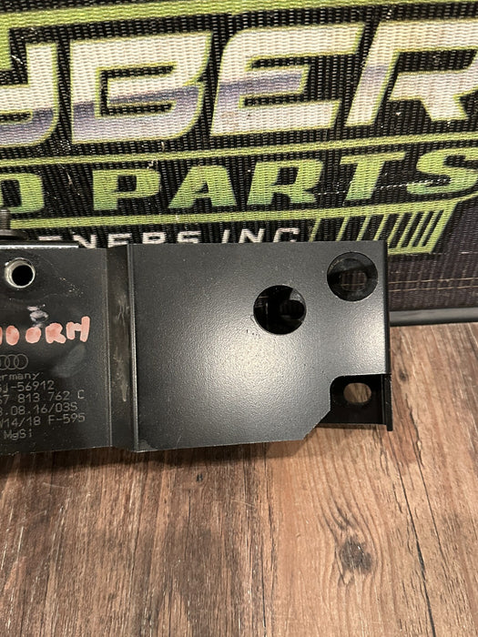 2017-18 AUDI R8 PASSENGER RIGHT REINFORCEMENT PLATE BRACKET OEM 4S7 813 762 C