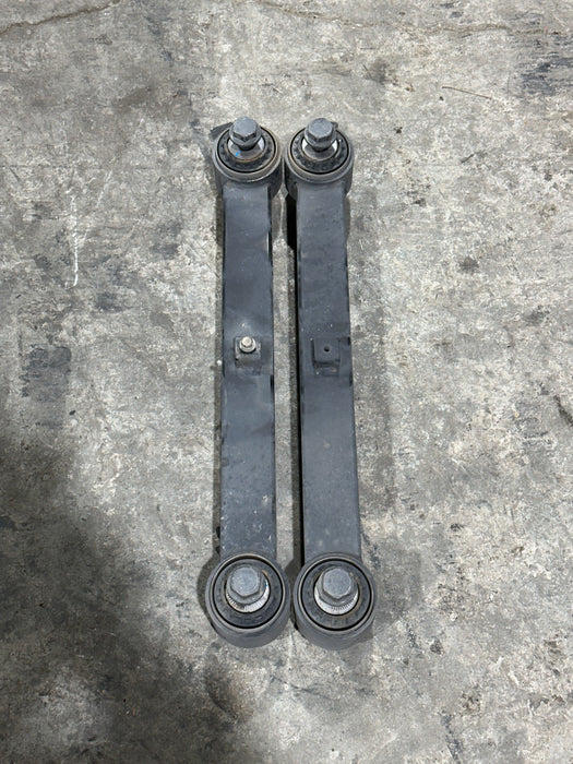 2021 RAM 2500 LARAMIE REAR LEFT RIGHT LOWER AXLE CONTROL ARMS OEM
