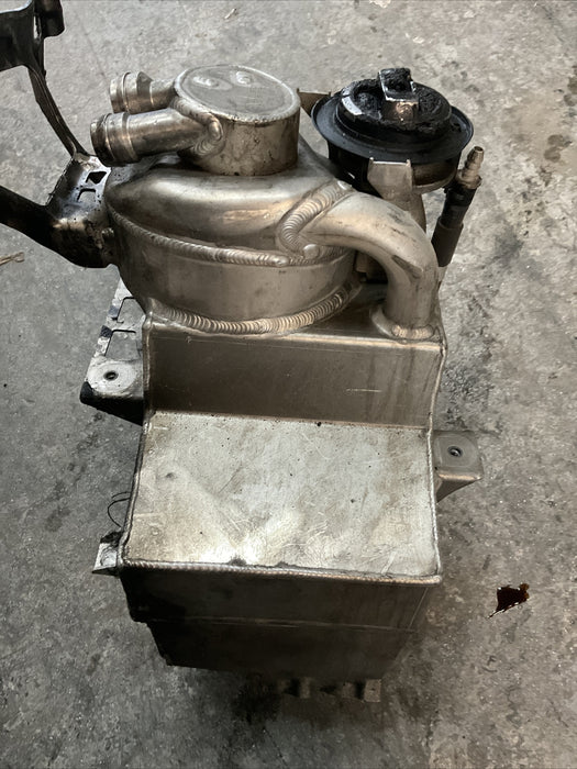 2017 AUDI R8 OEM OIL RESERVOIR TANK DRY SUMP CONTAINER 4S0115373F ~NO LEAKS~