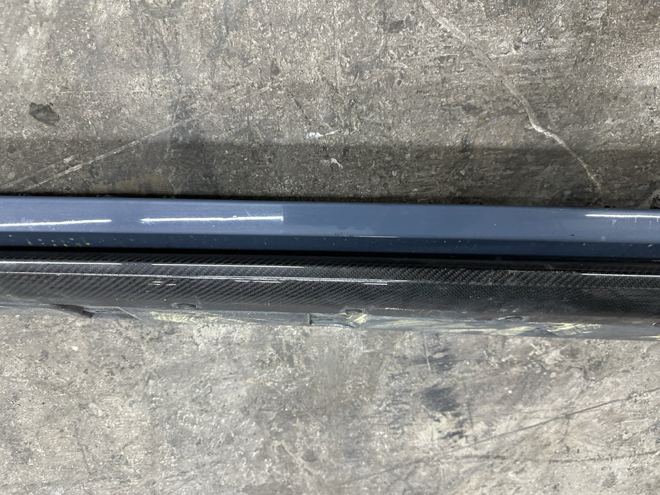 2021 AUDI R8 KEMORA GREY LEFT DRIVER CARBON FIBER SIDE SKIRT  *BURN DAMGE*