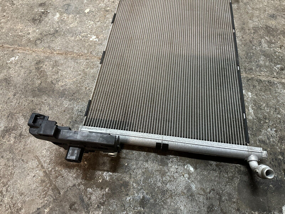 2020 BMW M8 COMPETITION F93 G16 OEM AUXILIARY RADIATOR 17118043655