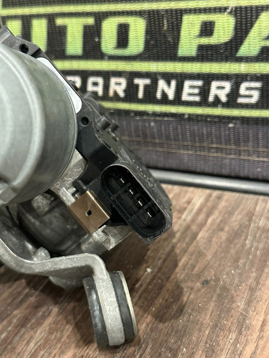 2021 AUDI R8 WINDSHIELD WIPER MOTOR OEM 4S1955023B