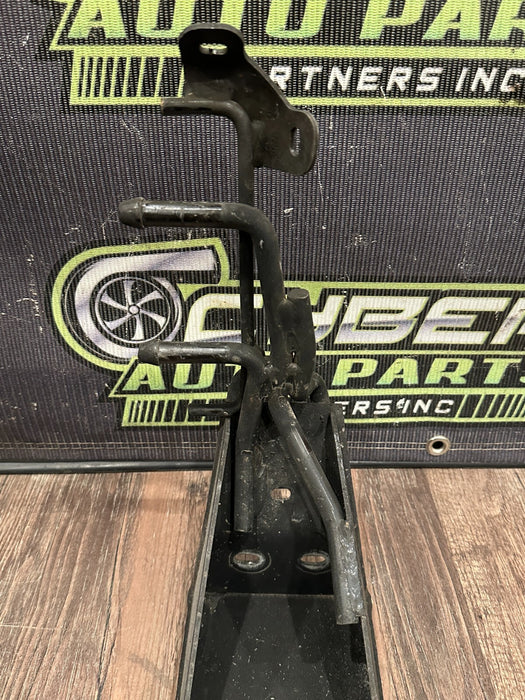 2023-2024 FORD F250 6.7L SUPERDUTY EXHAUST MUFFLER HANGER BRACKET OEM PC34-5A242