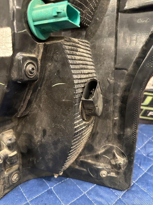 2017 2018 2019 FORD F250 F350 F450 DRIVER LEFT HALOGEN TAIL LIGHT OEM MINT