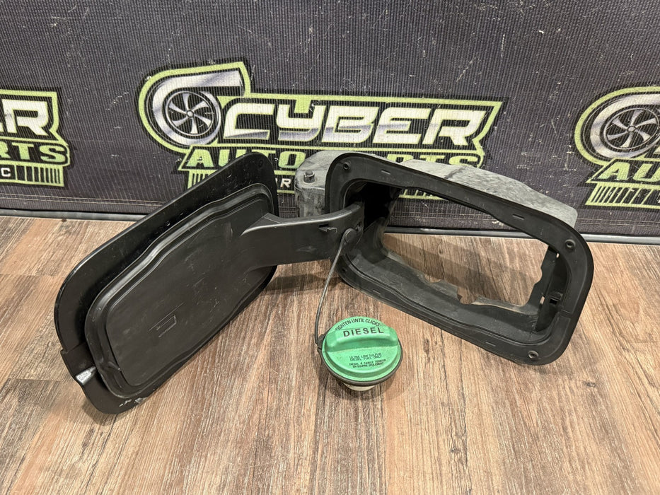 2020-2022 FORD F250 F350 6.7L DIESEL BLACK FUEL GAS DOOR LID CAP OEM *SCRATCH 2*