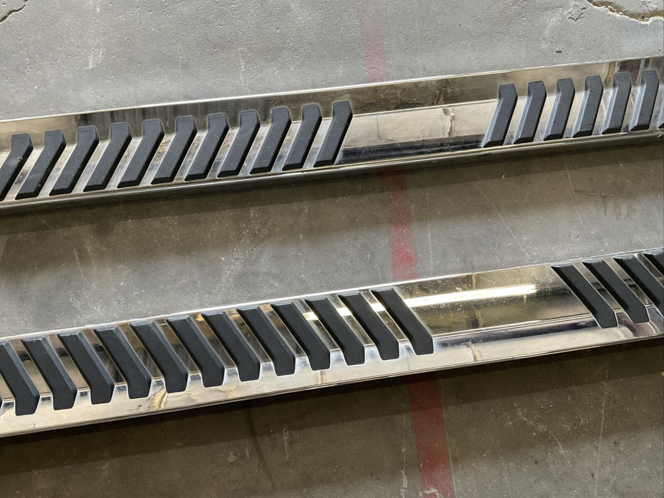 2017 FORD F250 F350 F450 RIGHT LEFT SIDE RUNNING BOARD STEP BOARD PAIR OEM