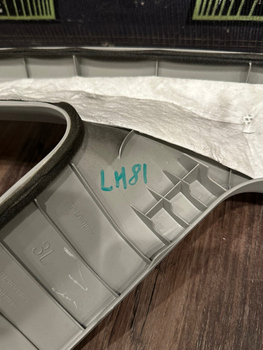 2014 TOYOTA PRIUS V FRONT DRIVER LEFT GRAY A PILLAR TRIM PANEL OEM 62212-47120