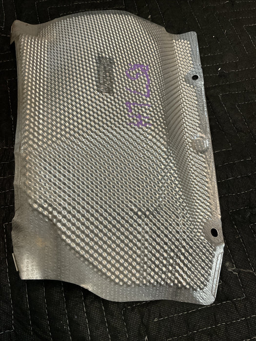 2017 MERCEDES C63 AMG OEM LEFT FLOOR PAN HEAT SHIELD 205 680 15 22 A2056801522