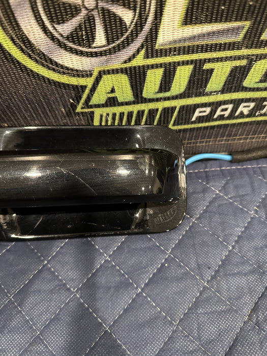 2019 FORD F150 3.5L RAPTOR FRONT LEFT DOOR HANDLE (G1) OEM *FLAWS 4,5,7*