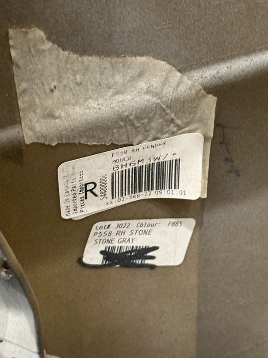 2017 2019 FORD F350 F450 RIGHT DUALLY BED SIDE FENDER FLARE PEARL WHITE *UG* OEM