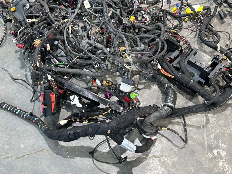 2017 AUDI R8 SPYDER MAIN CHASSIS INTERIOR WIRING HARNESS OEM