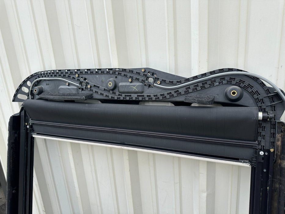 2020 2021 2022 FORD F250 F350 F450 LIMITED TWIN PANEL MOONROOF ASSEMBLY OEM