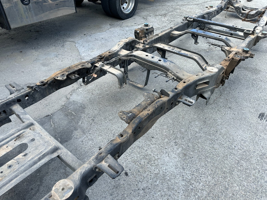 2023 2024 FORD F250 F350 F450 PICKUP CREW CAB 8' LONG BED FRAME 176' WB OEM