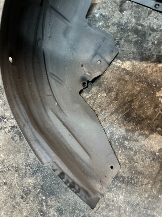 2020 BMW M4 F82 REAR RIGHT FENDER LINER 51718054275 51 71 8 054 275