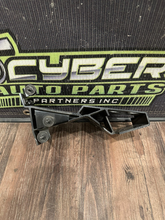 2017-18 AUDI R8 DRIVER LEFT REINFORCEMENT PLATE BRACKET OEM 4S7 813 761 C