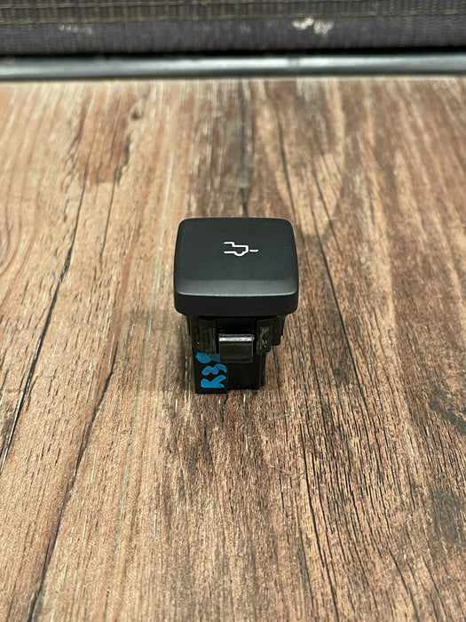 2017-2019 FORD F250 F350 F450 TAILGATE RELEASE/OPEN BUTTON OEM