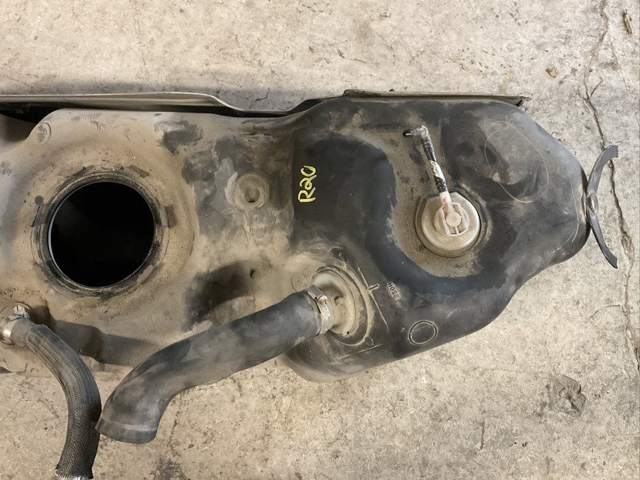 2018 DODGE RAM 3500 LARAMIE 4X4 6.7L DIESEL FUEL TANK ASSEMBLY OEM 62K MILES