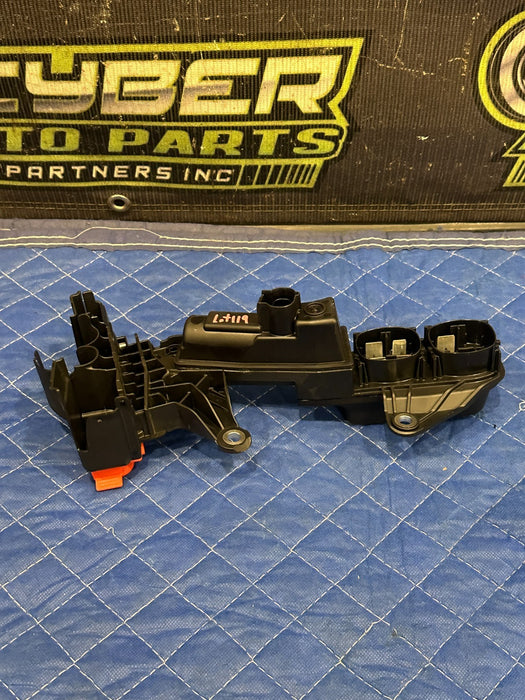 2024 BMW M3 M4 G80 G82 RED POSITIVE BATTERY TERMINAL OEM 6842529