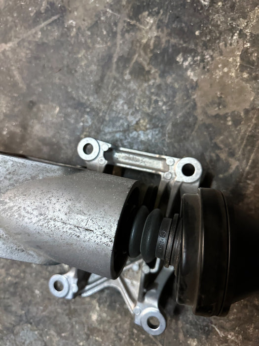 2017 AUDI R8 DRIVESHAFT DRIVE SHAFT OEM 4S0521101B 4S0 521 101 B 6306016700