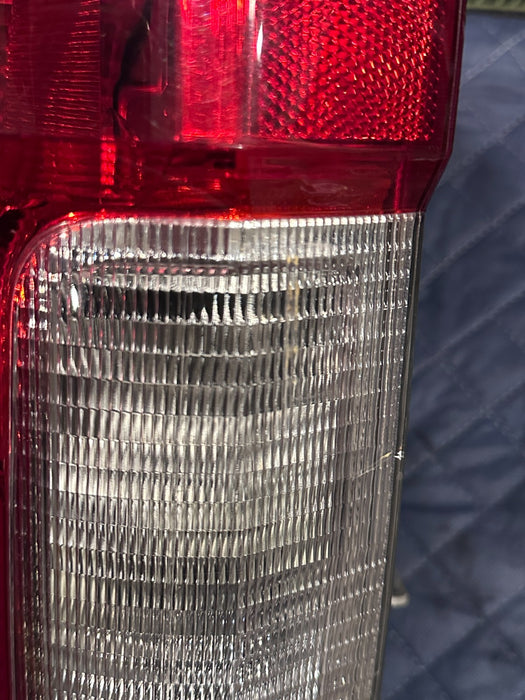 2017-2019 FORD F250 F350 F450 LEFT DRIVER HALOGEN BLISS TAIL LIGHT ASSEMBLY OEM