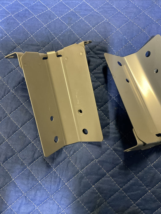 2018 NISSAN 370Z NISMO REAR LEFT & RIGHT PAIR SIDE STRUT BAR BRACKET